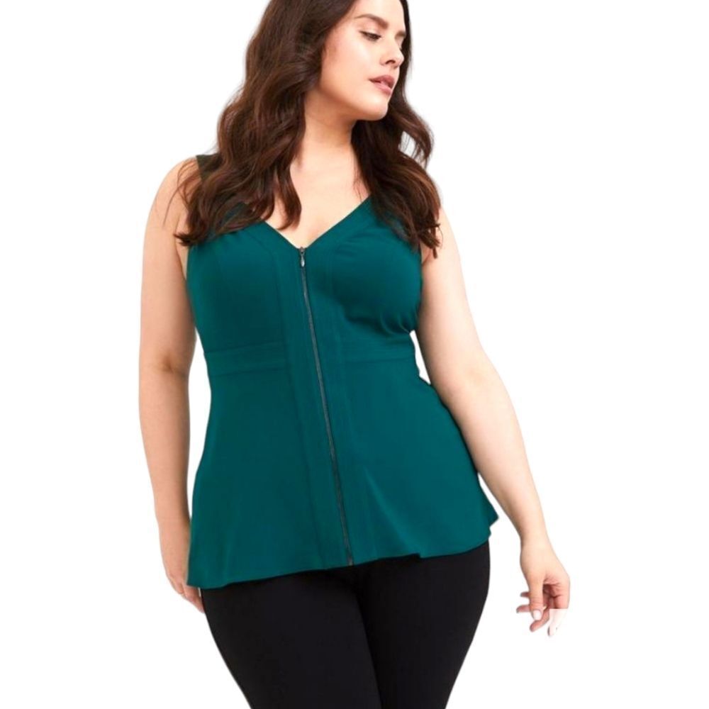 TORRID Botanical Green Crepe Zip Front  Tank Top. 3X